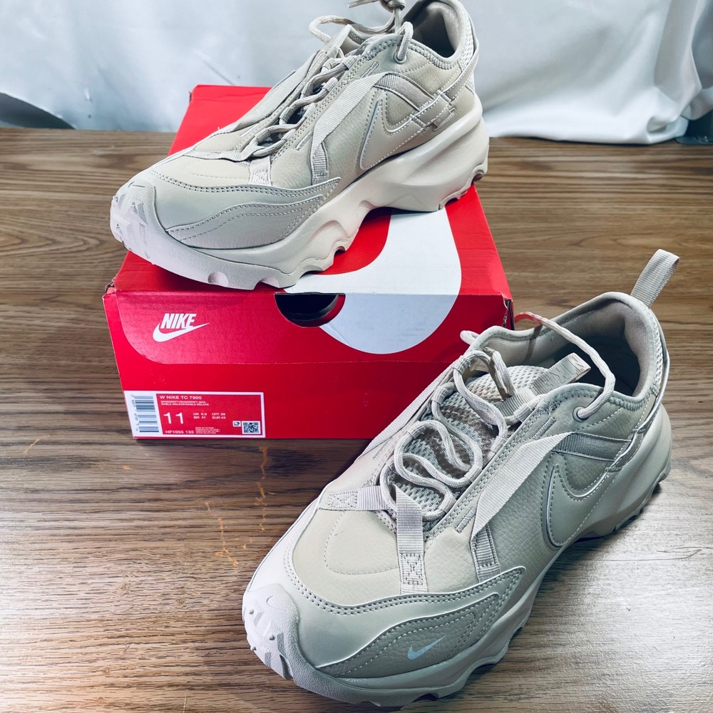 Nike‎ Wmns TC 7900 Sanddrift Sail Sneakers Shoes Size 11 HF1055 133